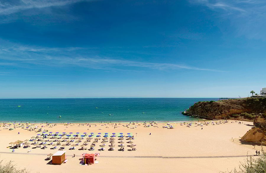 tourism_and_the_climate_crisis_01